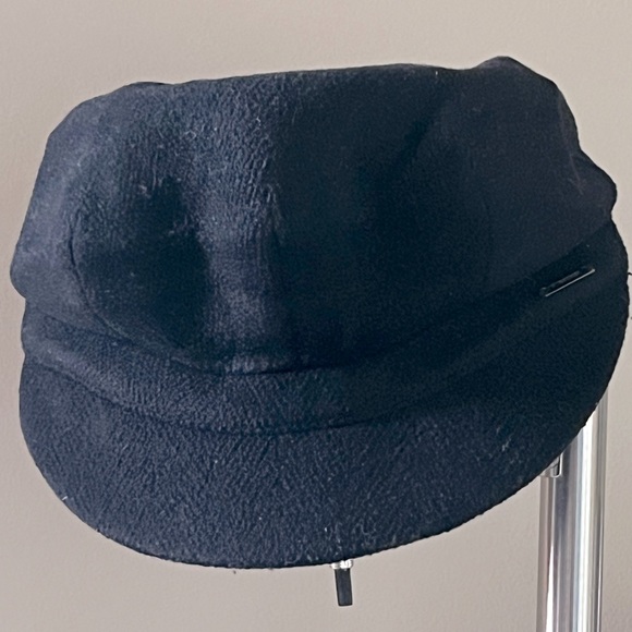 Burberry Vintage Conductor Cap- 💯 Authentic - Picture 4 of 5